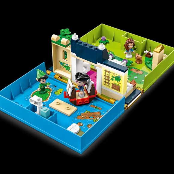 RETIRED Disney LEGO: Peter Pan & Wendy's Storybook Adventure (43220) NEW - Picture 4 of 9